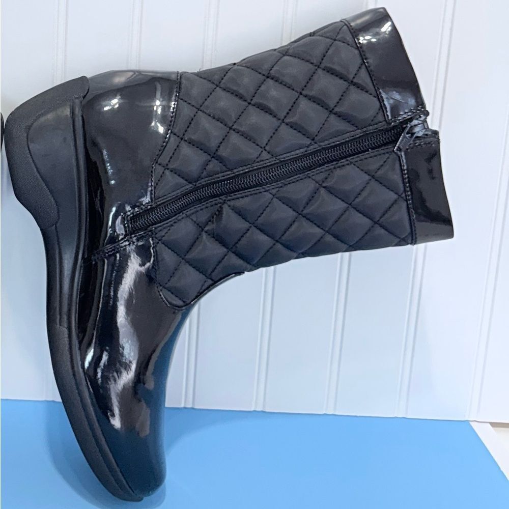 Bass Glacier Women's Black Quilted Calf Height Zipper Boots Size 9M - Picture 6 of 17